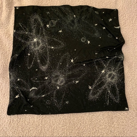 Zara Accessories - Zara Women Square Scarf